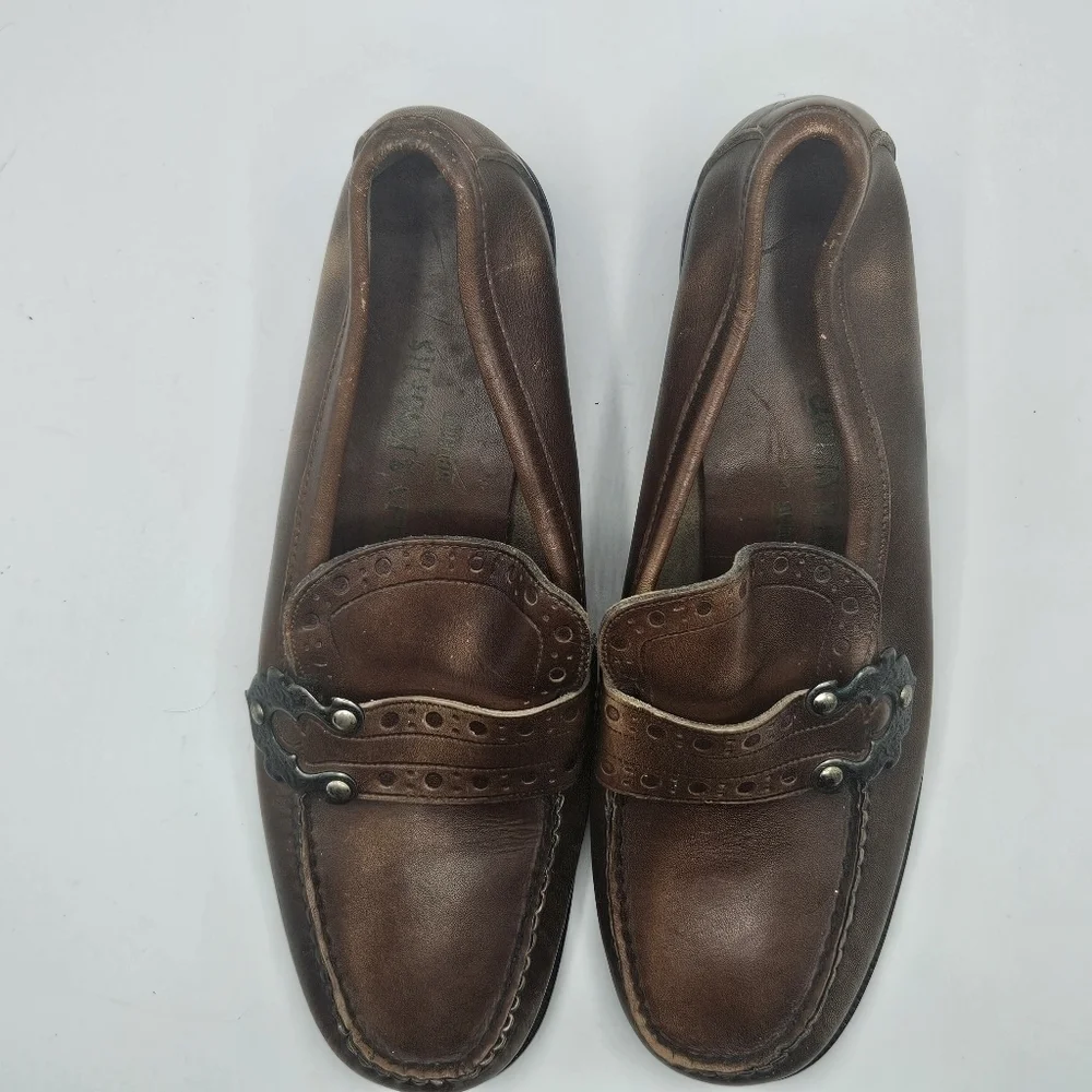 Mens Jolly Rogers by Sebago leather loafers size 10B